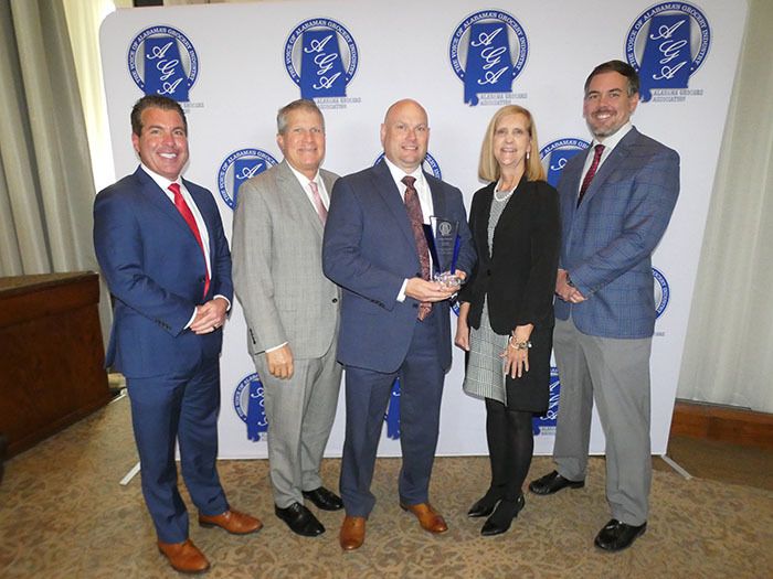 Paul Burnett Wins Alabama Grocers Association Award